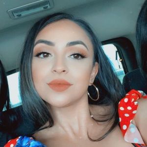 Meet your Posher, Brianda